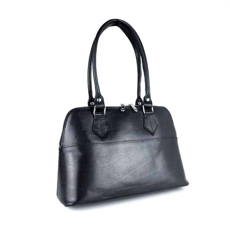 Módna nadčasová kožená kabelka z pravej kože v čiernej farbe