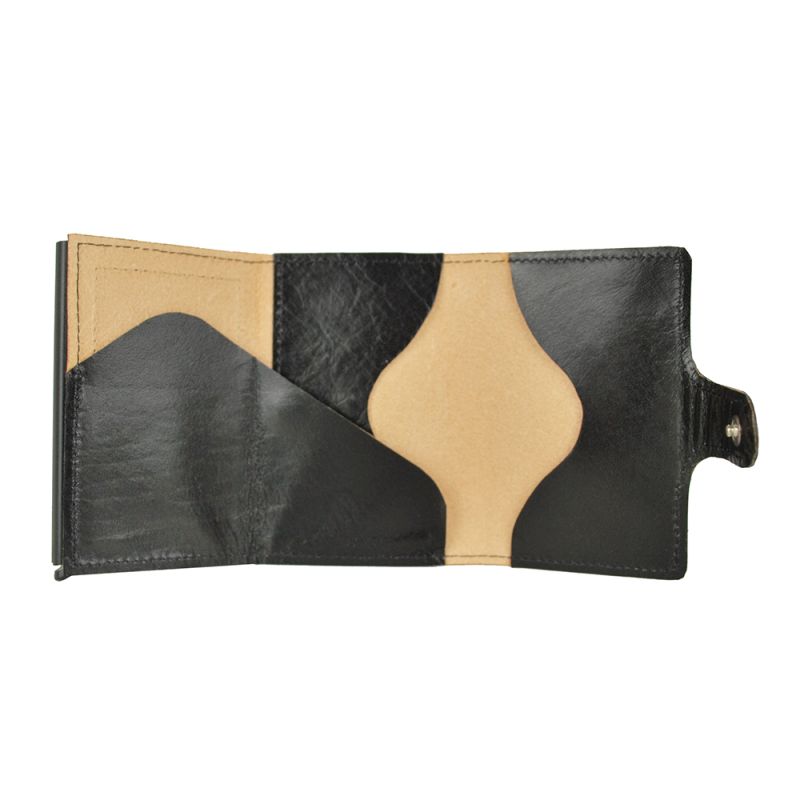 Kožená peňaženka SIMPLE s RFID patentovaným mechanizmom na karty v čiernej farbe