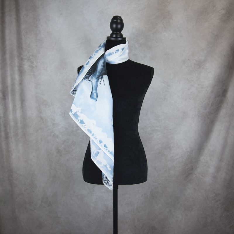 Hodvábna šatka Kôň - modrý, 90 x 90cm