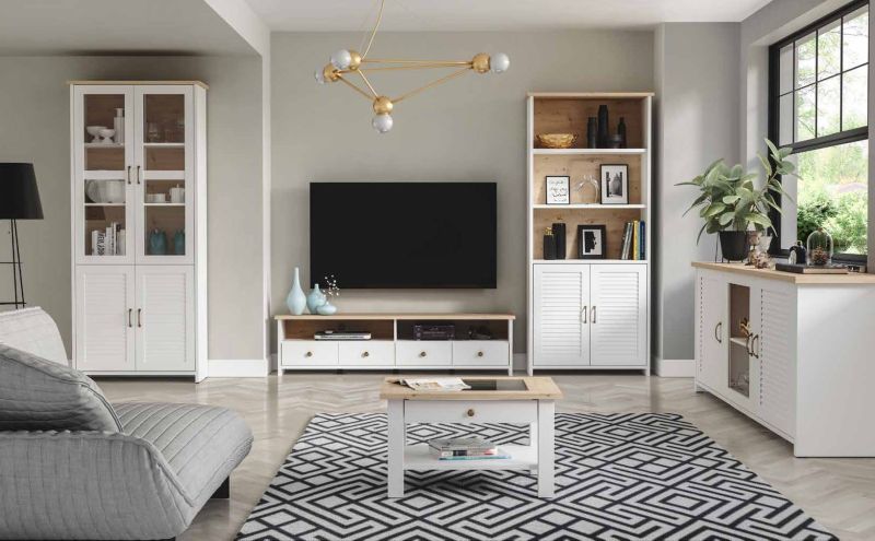 Komoda v zaujímavom dizajne K4D, biela