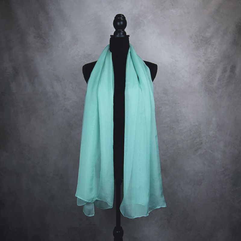 Hodvábny šál SMARAGDOVO ZELENÝ 180 x 110cm