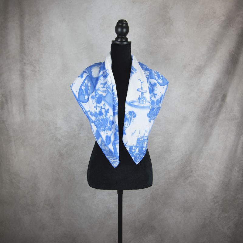 Módna hodvábna šatka SLOVENSKO BLUE, 90 x 90cm