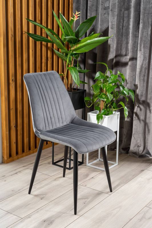 Perfektná stolička jedálenská, čierny mat-sivá