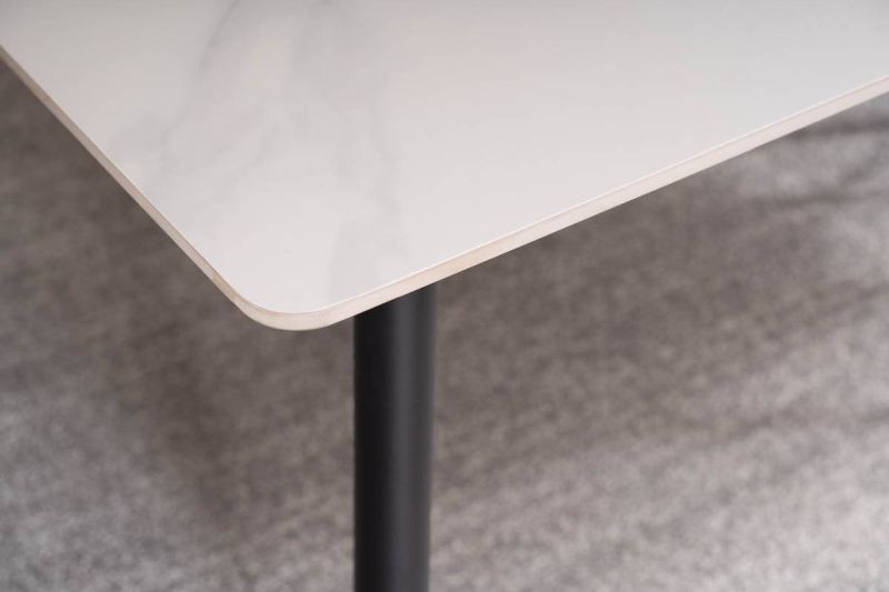 Jedálenský stôl v obdĺžnikovom tvare 160, čierny mat-biela