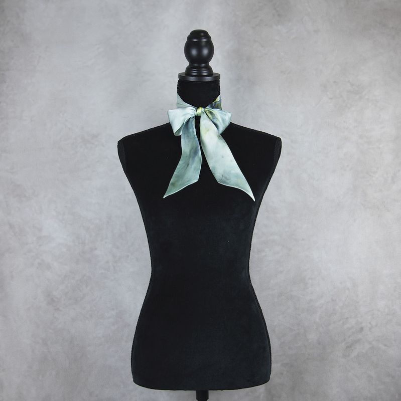 Hodvábna šatka Twilly LIMITED_006 – Ručne vyrábaná