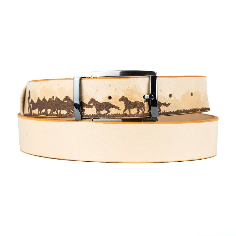 Maľovaný a gravírovaný kožený opasok – Kone, 139 cm, Limitovaná edícia 03