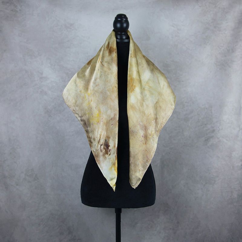 Hodvábna šatka LIMITED_301, 90x90cm, Vyrobená na Slovensku