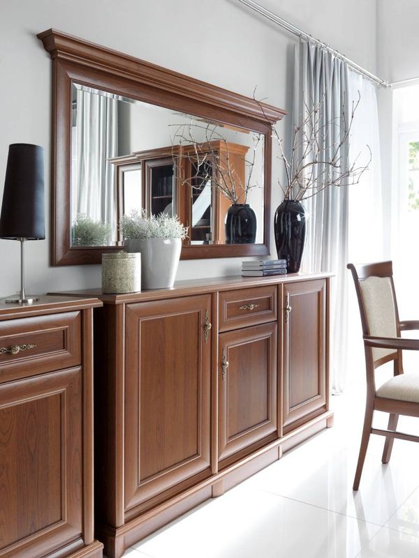 Elegantná komoda s 3 dvierkami a zásuvkou, gaštan