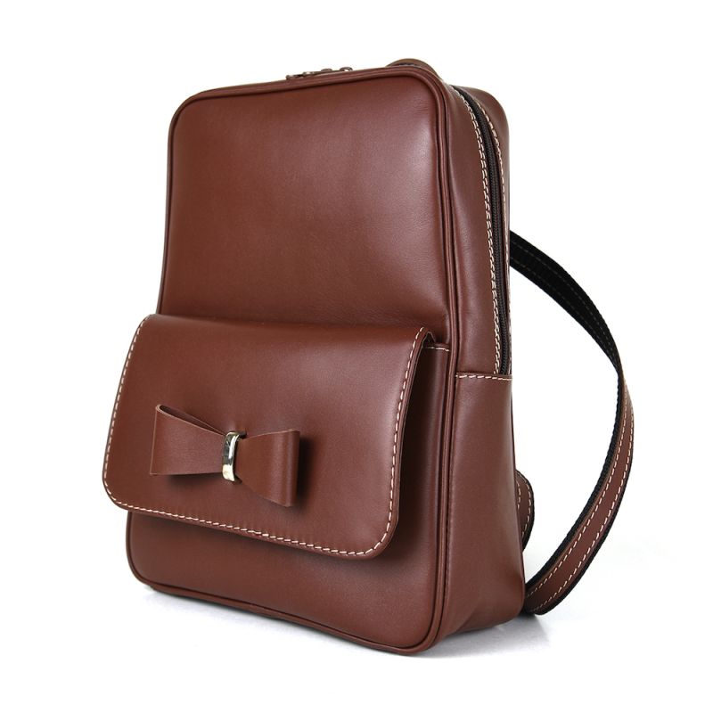 Módny kožený ruksak z pravej hovädzej kože v hnedej farbe