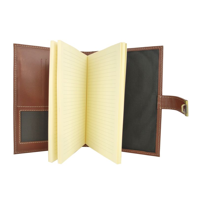 Kožený zápisník XXL s číselným zámkom v hnedej farbe