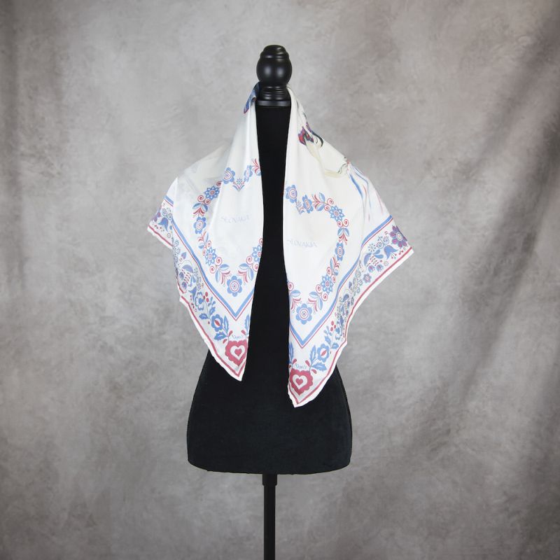 Módna hodvábna šatka TANEČNICA, 90 x 90cm