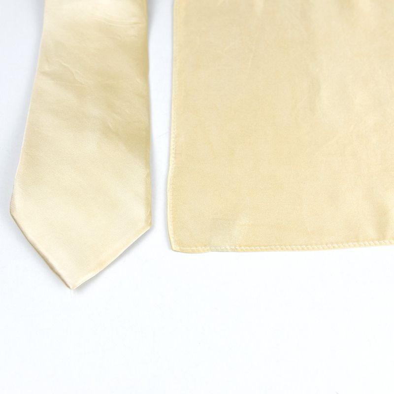 Hodvábna kravata a vreckovka v béžovej farbe, 100% hodváb