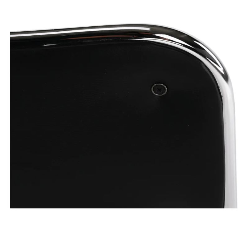 Zasadacia stolička v čiernej ekokoži