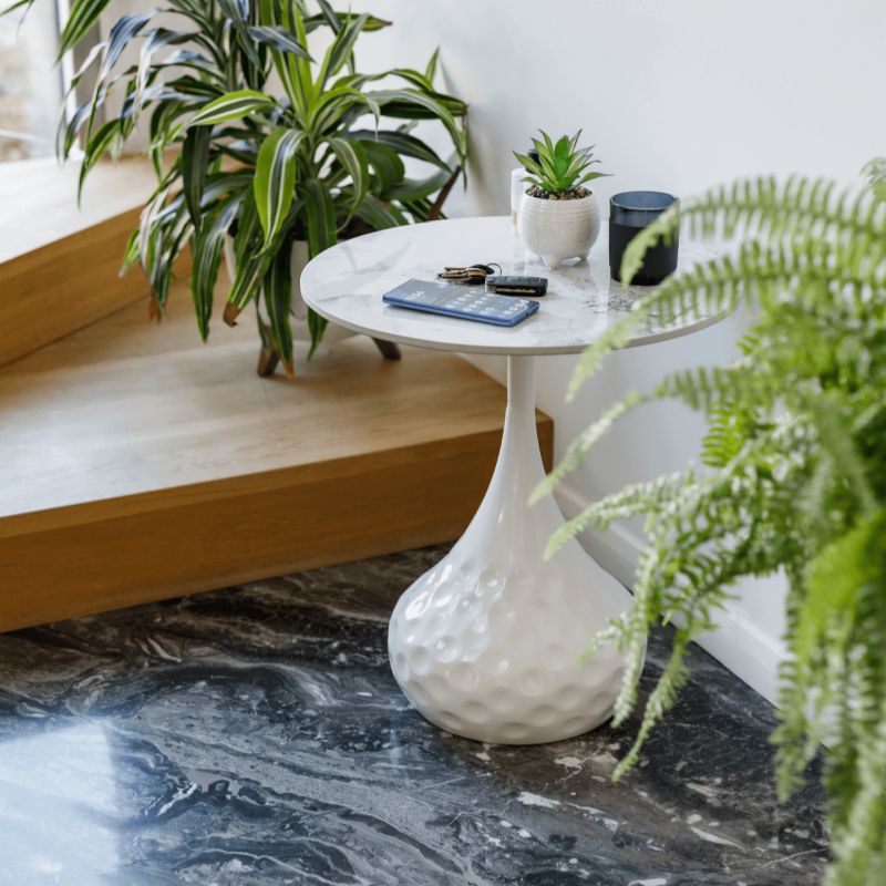 Štýlový konferenčný stolík, biely mramor-oceľ