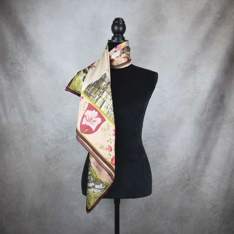 Módna hodvábna šatka SLOVENSKO - LOSOSOVÁ, 90 x 90cm