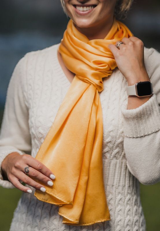 Hodvábny šál MARHUĽOVÝ, Vyrobený na Slovensku, 175 x 45cm