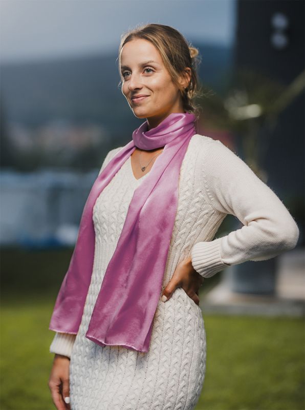 Hodvábny šál STARO-RUŽOVÝ, Vyrobený na Slovensku, 175 x 45cm