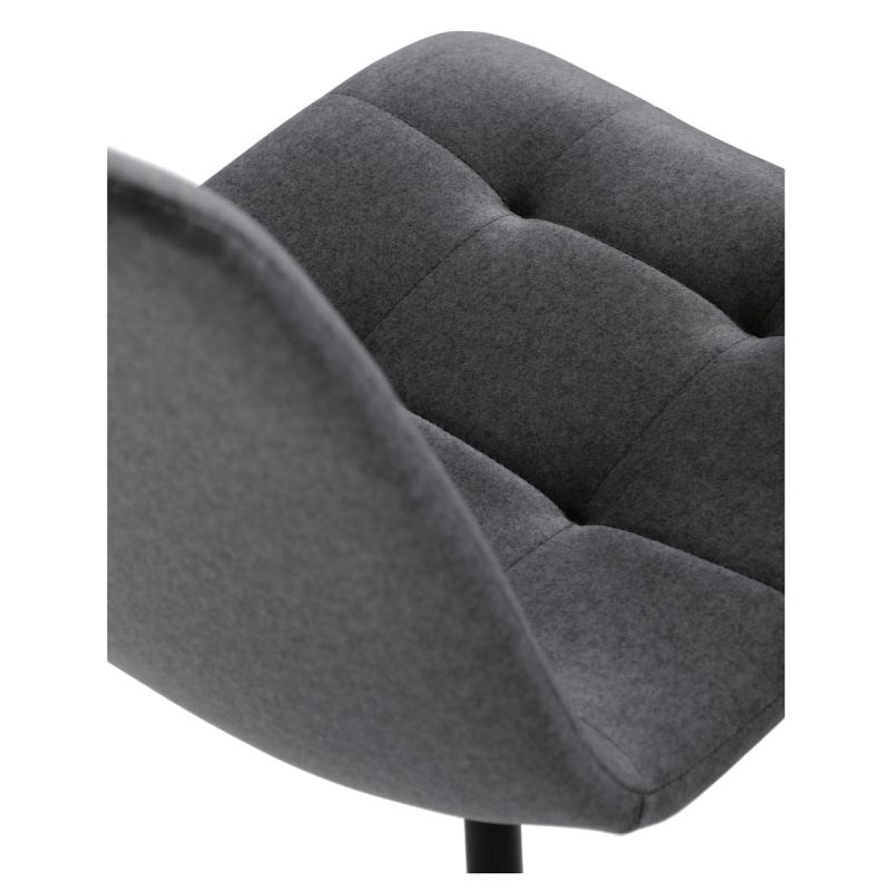 Čalúnená jedálenská stolička, sivá látka, čierny kov