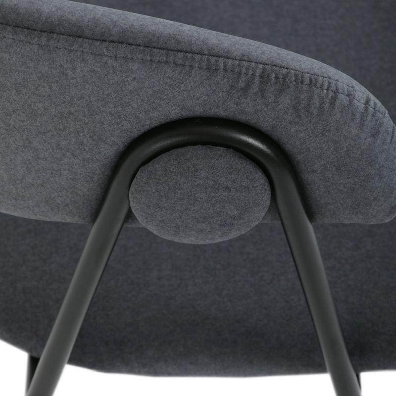 Elegantná jedálenská stolička v šedej farbe