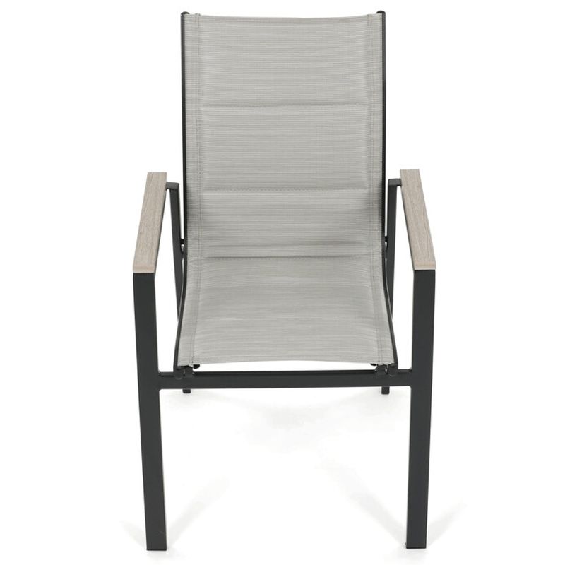 Moderná záhradná stolička v béžovej látke