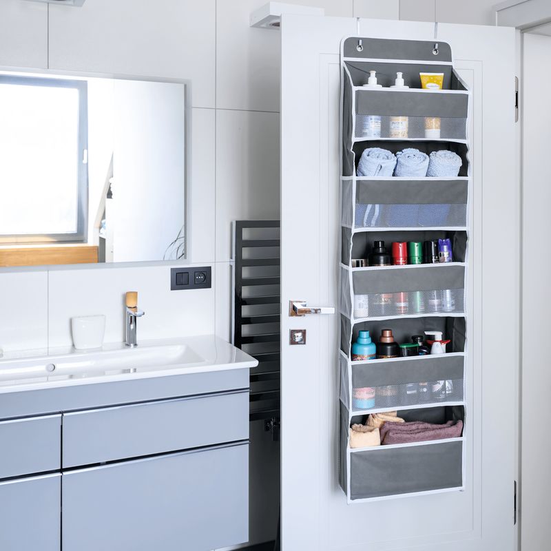 Závesný organizér na dvere, sivá látka