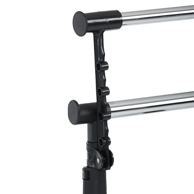 Stojan na šaty s výklopným ramenom, čierny