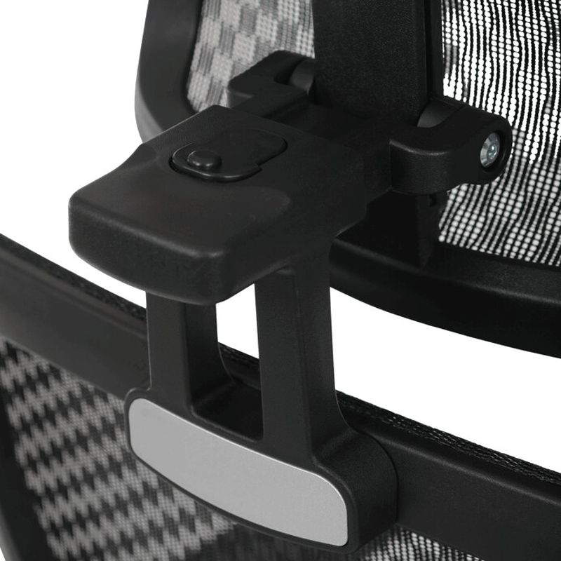 Kancelárska stolička s čiernym mesh poťahom a synchrónnym mechanizmom