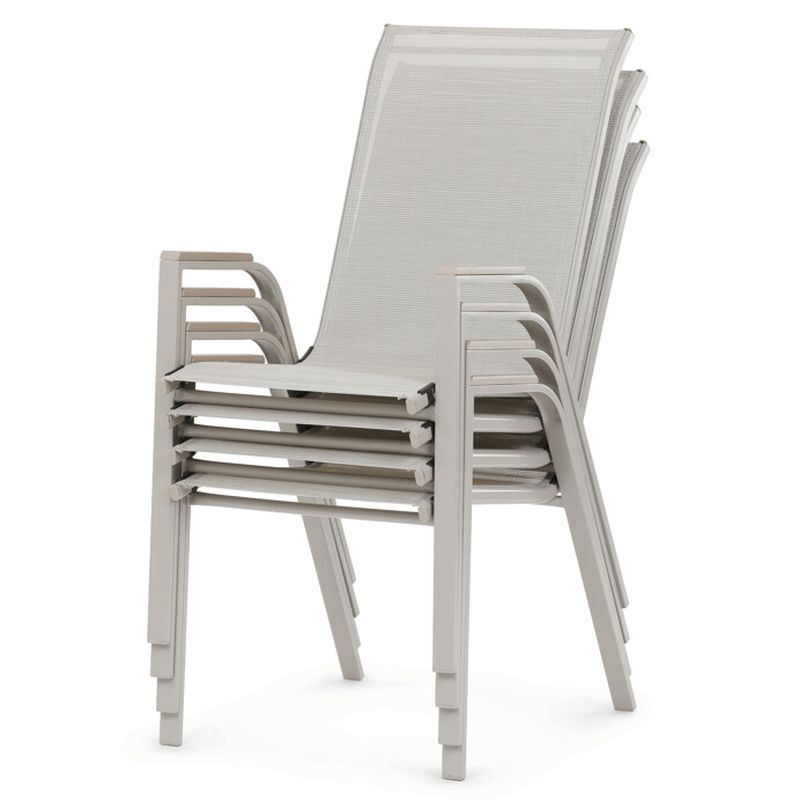 Záhradná stolička béžová s kovovou konštrukciou a sieťovinou