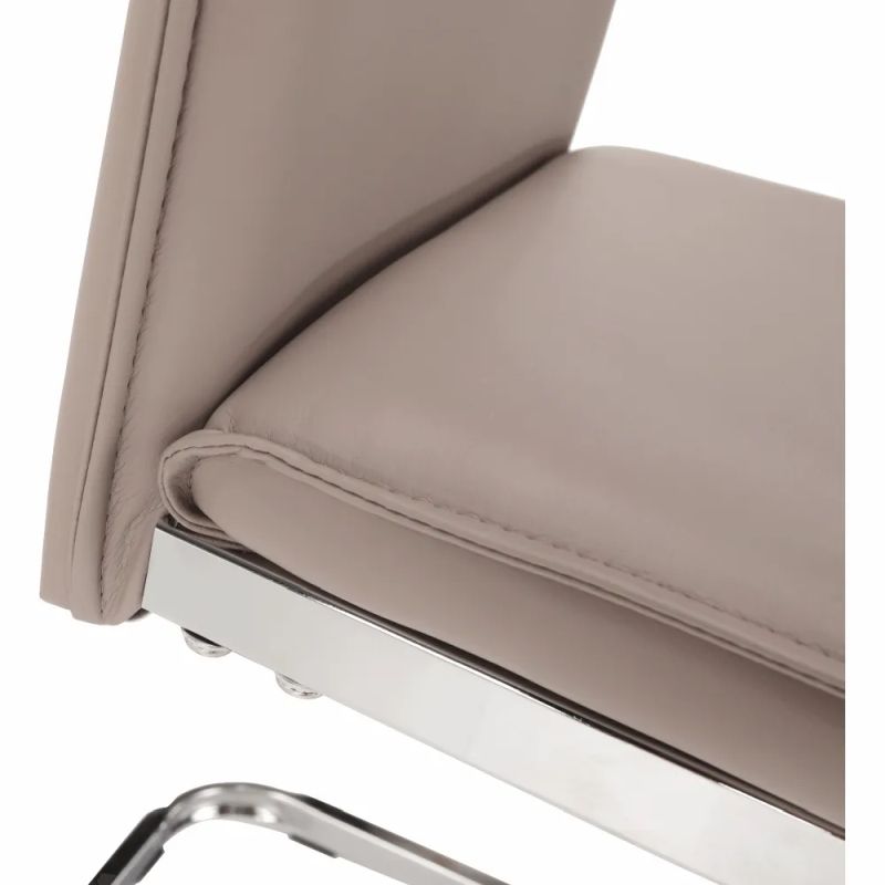 Štýlová jedálenská stolička v svetlohnedej ekokoži