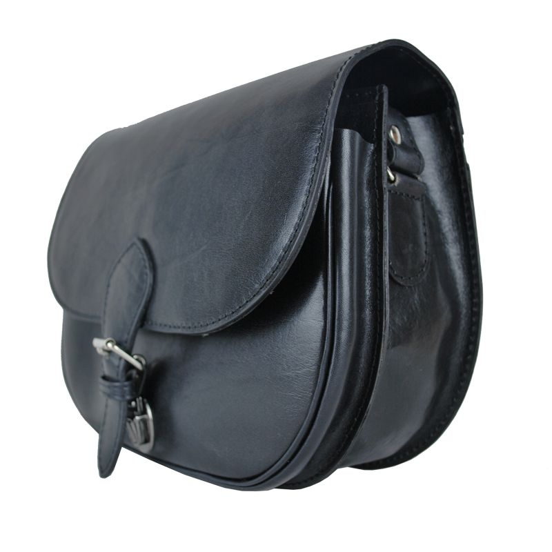 Lovecká kožená kabelka v čiernej farbe