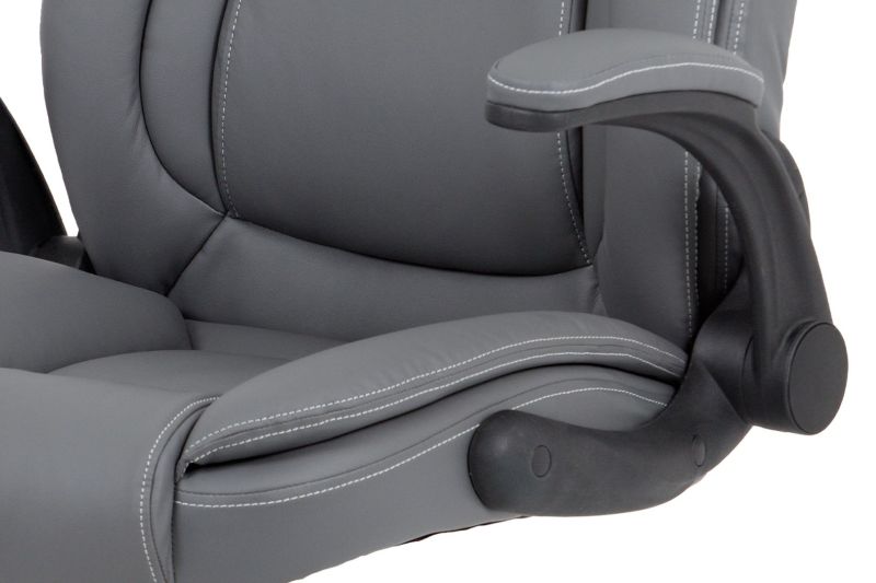 Veľmi pohodlné kancelárske kreslo sivej farby
