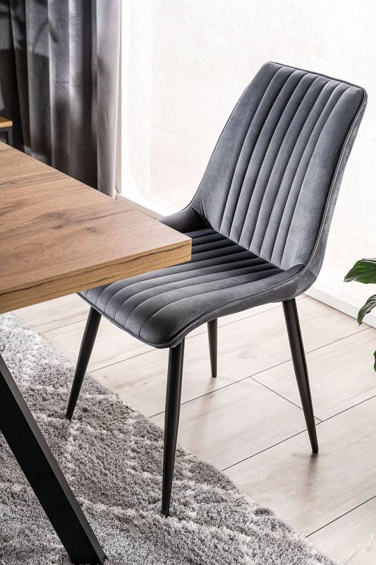 Perfektná stolička jedálenská, čierny mat-sivá