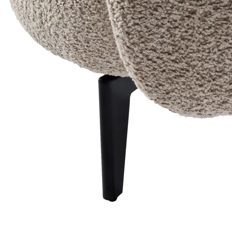 Celočalúnené kreslo vo farebnom prevedení béžová