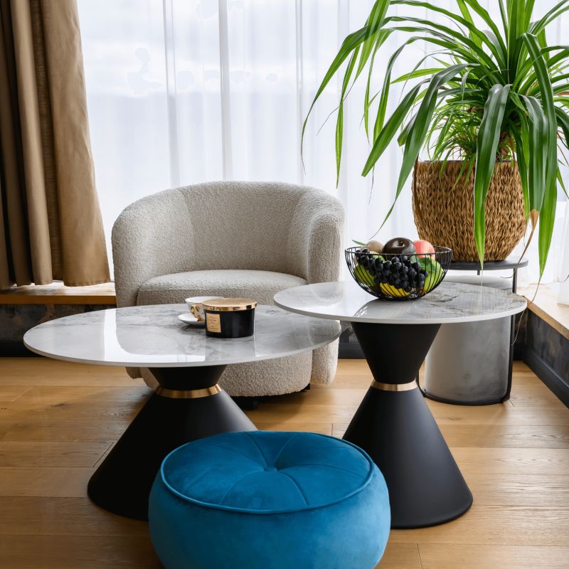 Konferenčné stolíky, set 2 okrúhlych, biely mramor-čierna-zlatá