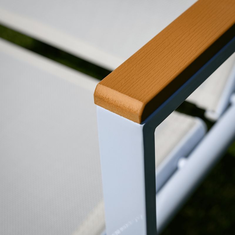 Záhradné ležadlo, biela oceľ-dub