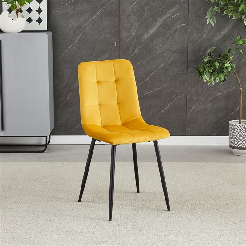 Jedálenská minimalistická stolička v industriálnom štýle, žltá zamatová látka