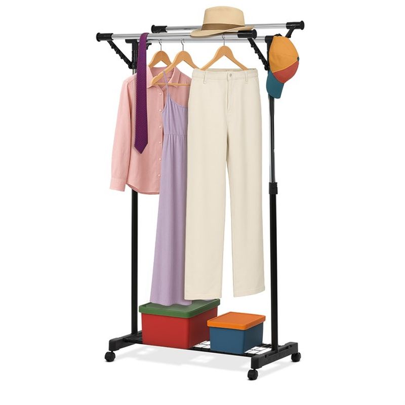 Stojan na šaty s výklopnými ramenami, čierny