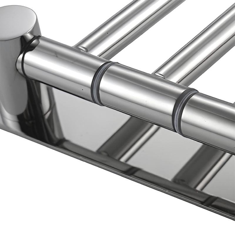 Elegantný nástenný držiak na uteráky, strieborný