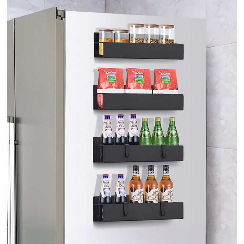 Praktické magnetické poličky, 4 ks, čierne