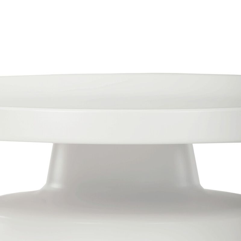 Sada dvoch konferenčných stolov z kovu – biela