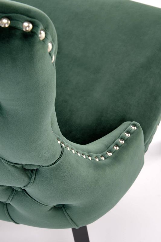 Jedálenská stolička, čierne drevené nohy-zelená látka