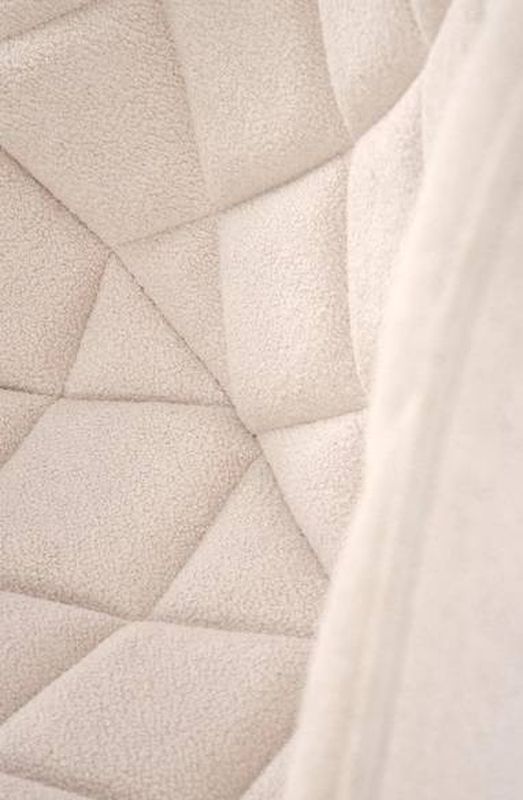 Jedálenská stolička 567, čierny kov, béžová látka