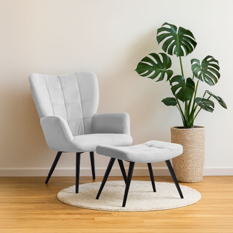 Kreslo s podnožou, svetlosivá látka, čierne kovové nohy