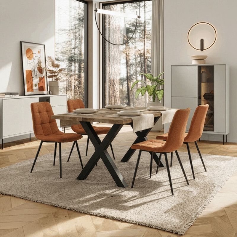 Čalúnená jedálenská stolička, žltá látka, čierny kov