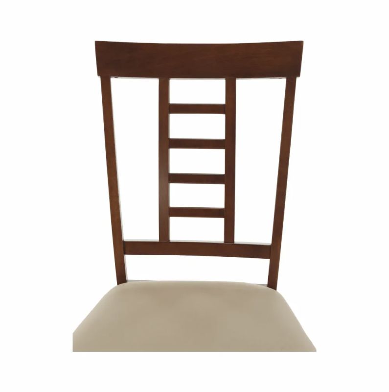 Výnimočná a elegantná jedálenská stolička vo farbe orech