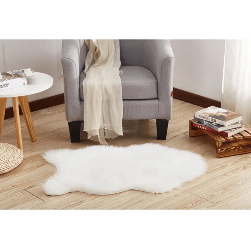 Koberec, TYP 1, umelá kožušina, biela, 60x90