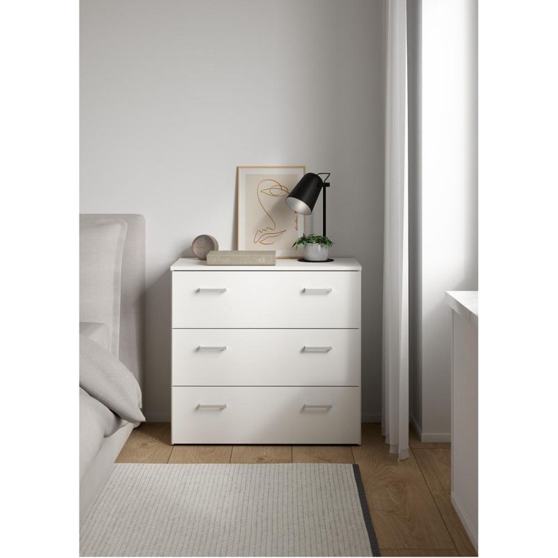 Biela trojzásuvková komoda