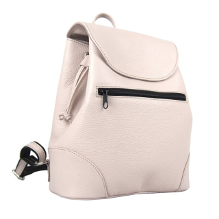 Praktický kožený batoh v ružovej farbe