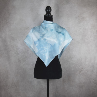 Hodvábna šatka LIMITED_259 – 90 x 90 cm, ručne vyrobená na Slovensku