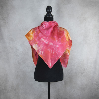 Hodvábna šatka LIMITED_275 – Ručne vyrábaná na Slovensku, 90 × 90 cm